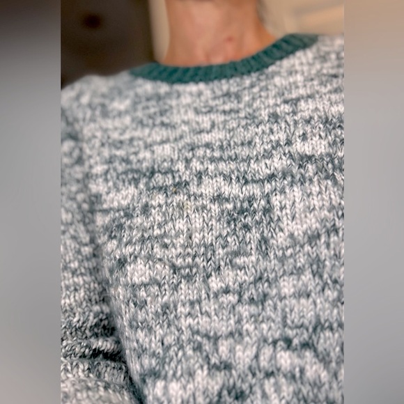 💫Twick by Simons two-Color Knit Wool Women’s Sweater - Picture 2 of 10